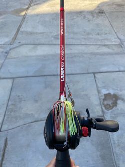 Lew’s Laser RZ Carbon Baitcasting Rod 6’10” Medium Heavy.