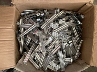 800 6” heavy duty gutter hangers-no clip