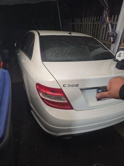 09 mercedes benz c300