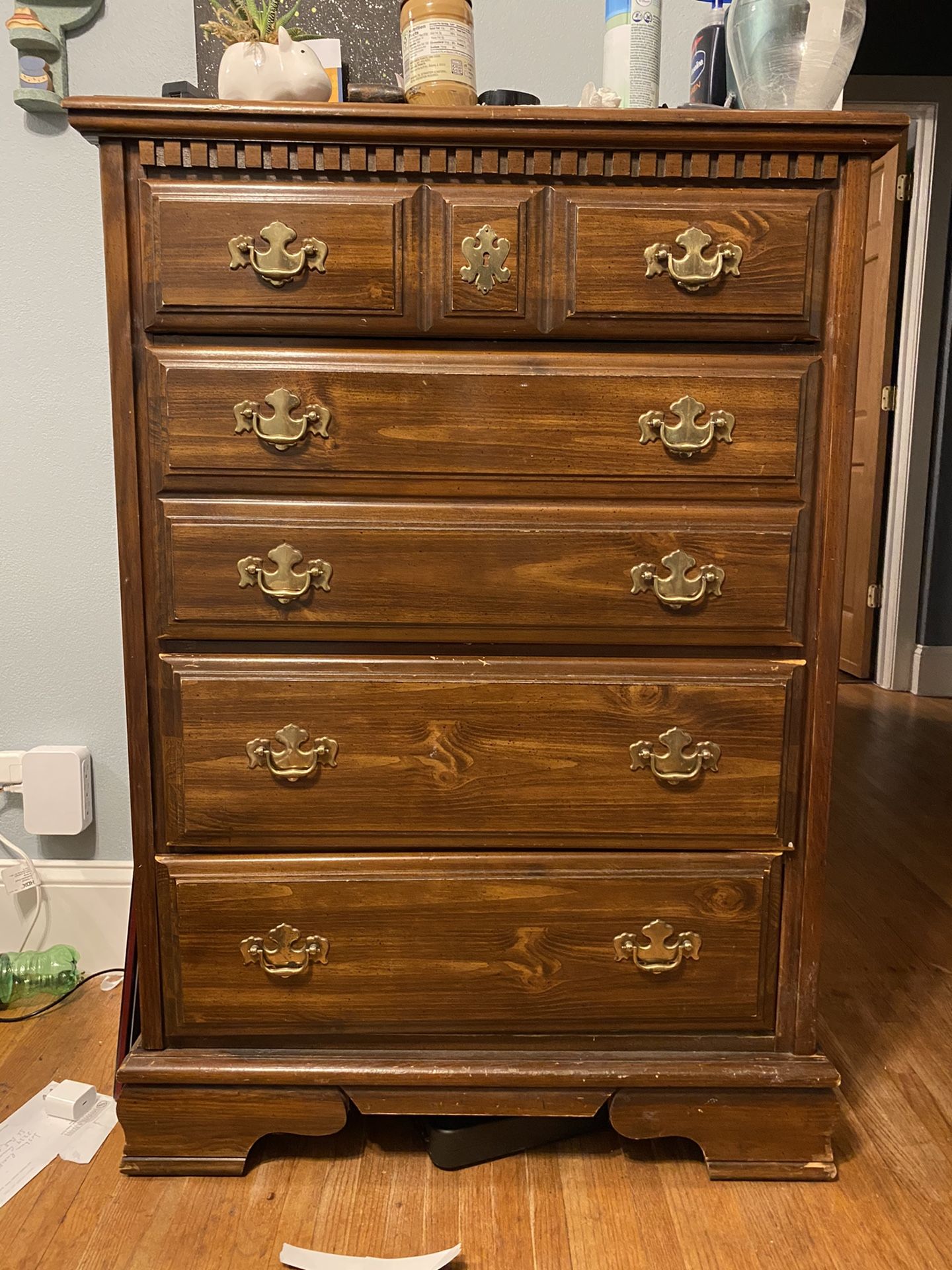 Haunted Dresser 👻