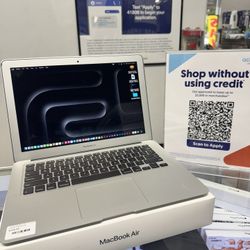MACBOOK AIR 13” 8GB RAM 256GB SSD +ADOBE SOFTWARE & MICROSOFT OFFICE FULLY ACTIVATED 