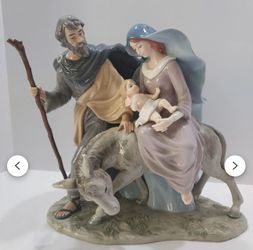 Porcelain Statue Mary Joseph And Jesus 