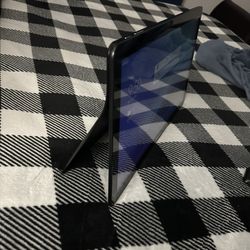 Samsung View Tablet 18 