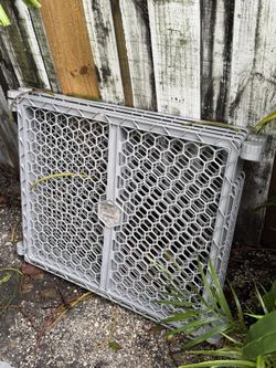 Dog Long Extendable Fence Gate (Super Long!!!)