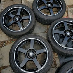 Wheels 17 Bolt Patter 5x114.3  Ah 5x100 Universal 