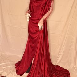 New Dresses, Red Color In Petite Sizes US sizes 6,8,10 in Eur sizes 38,40,42