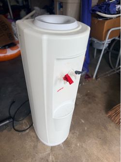 Water dispenser
