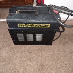 Chicago Electric Weldor 120Wire Feed