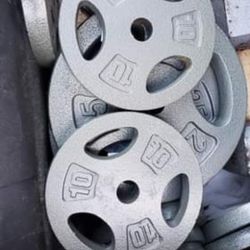 Weights; ; 25 lb plate, 10lb plate, 5 lb plate; $1.65 per pound; standard 1 inch plates 5 lb plate ($8.25) 10 lb plate ($16.5) 25 lb plate ($41.25)
