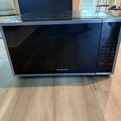 Microwave For parts - Limited Time Offer