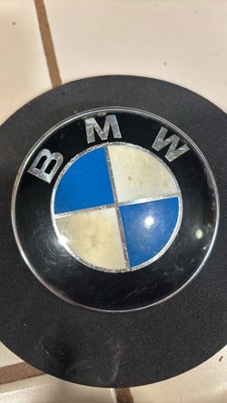 BMW emblem
