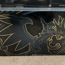 Mega Charizard Ultra Premium Collection