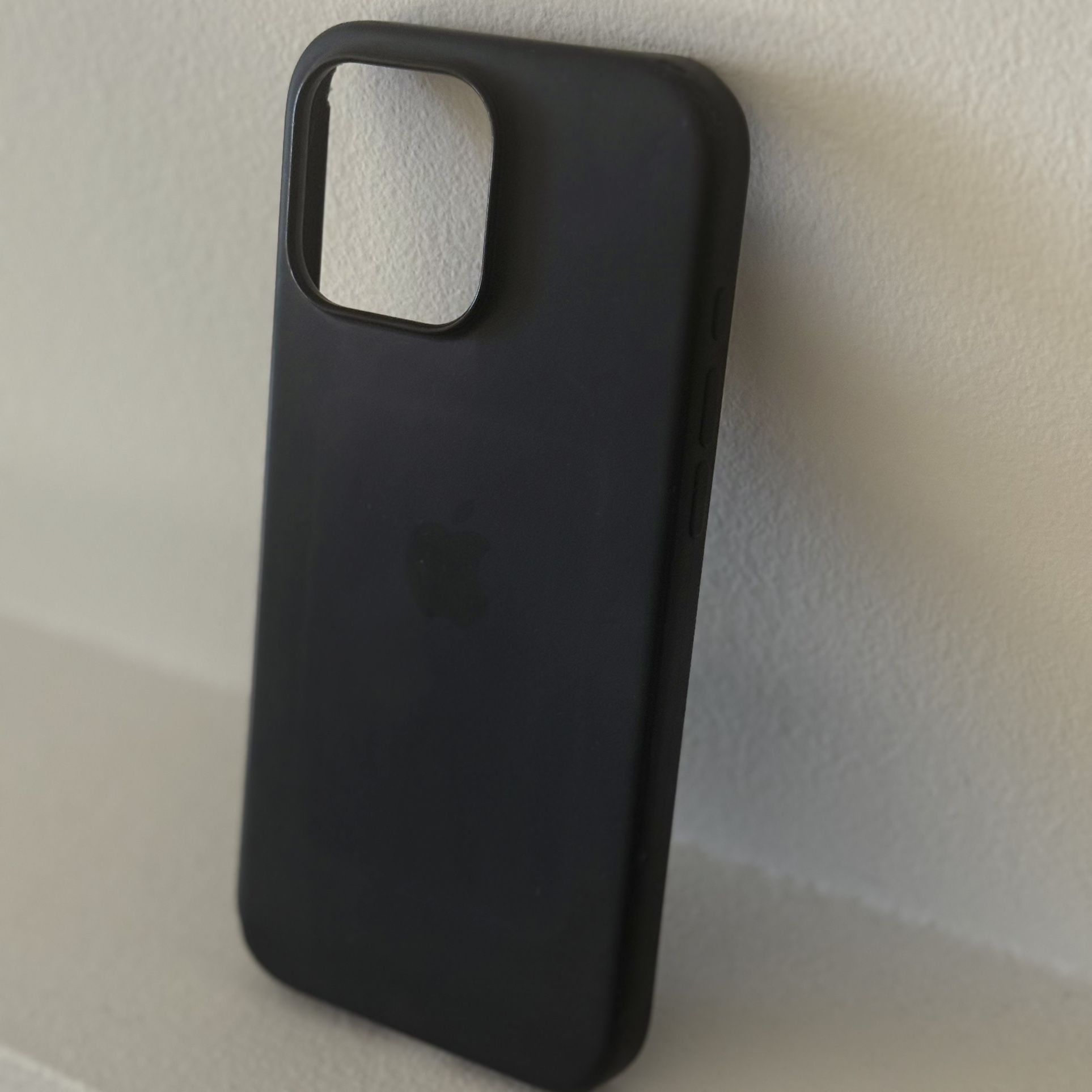 Apple iPhone 15/16 Phone Case