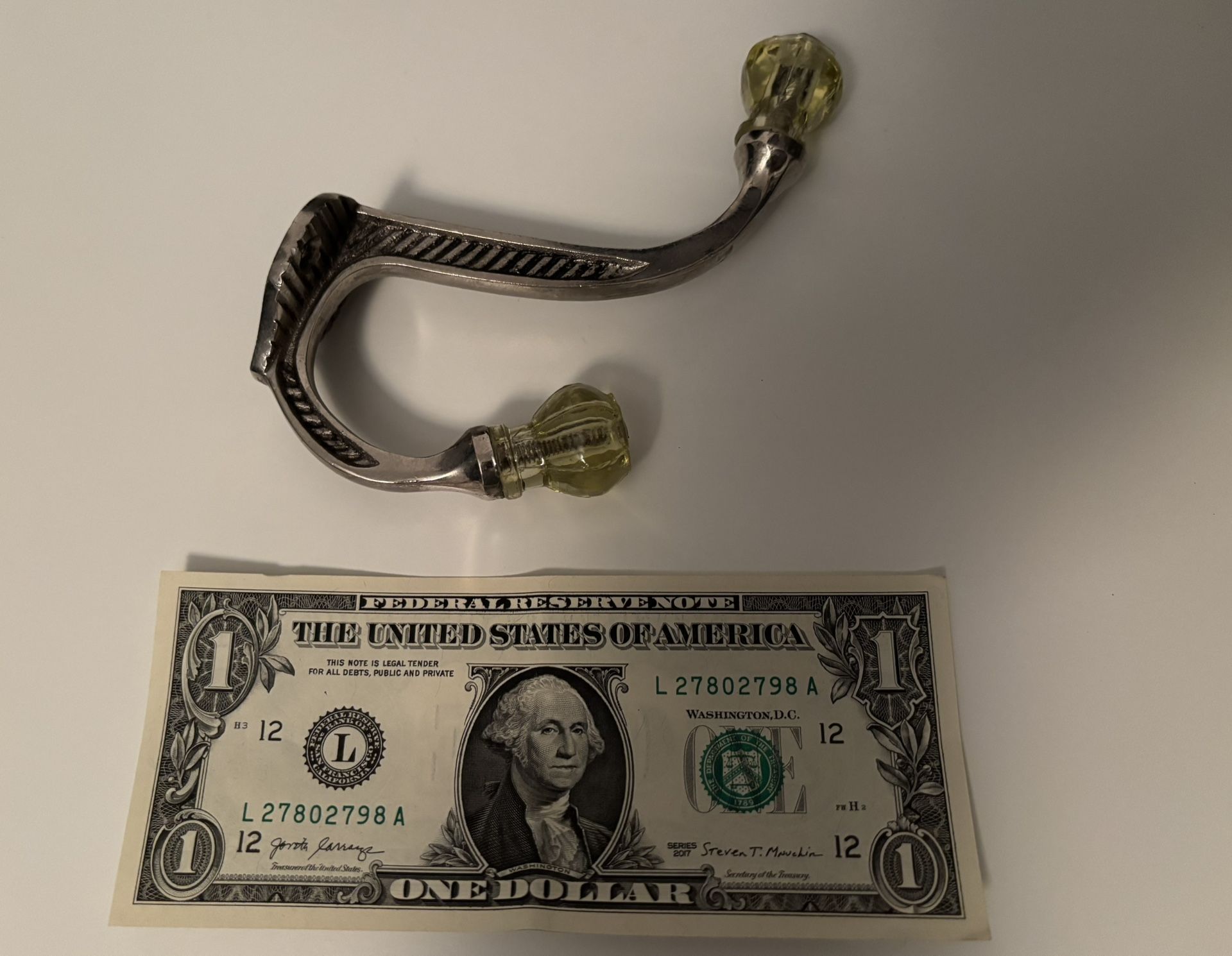 Antique/ Vintage Style Heavy Metal Ornate Detail Coat Hook