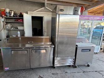 Hello, I have these three units available for your restaurant or garage; they work perfectly, are very clean, and maintain the proper temperature. Pri