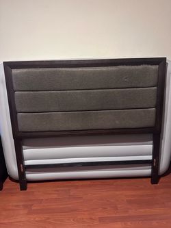 Queen bed Frame (headboard, footboard