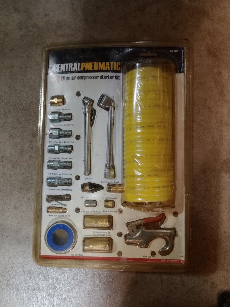Air compressor starter kit 20 pieces.. air hose, tire chuck, blow gun etc 
