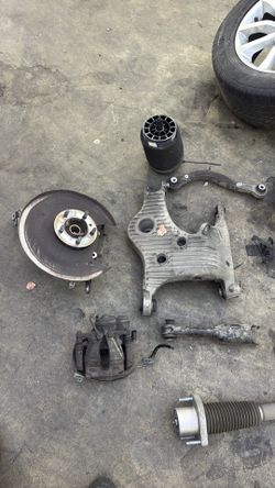 2017 Range Rover Sport Rear Suspension & Drivetrain Parts (OEM)