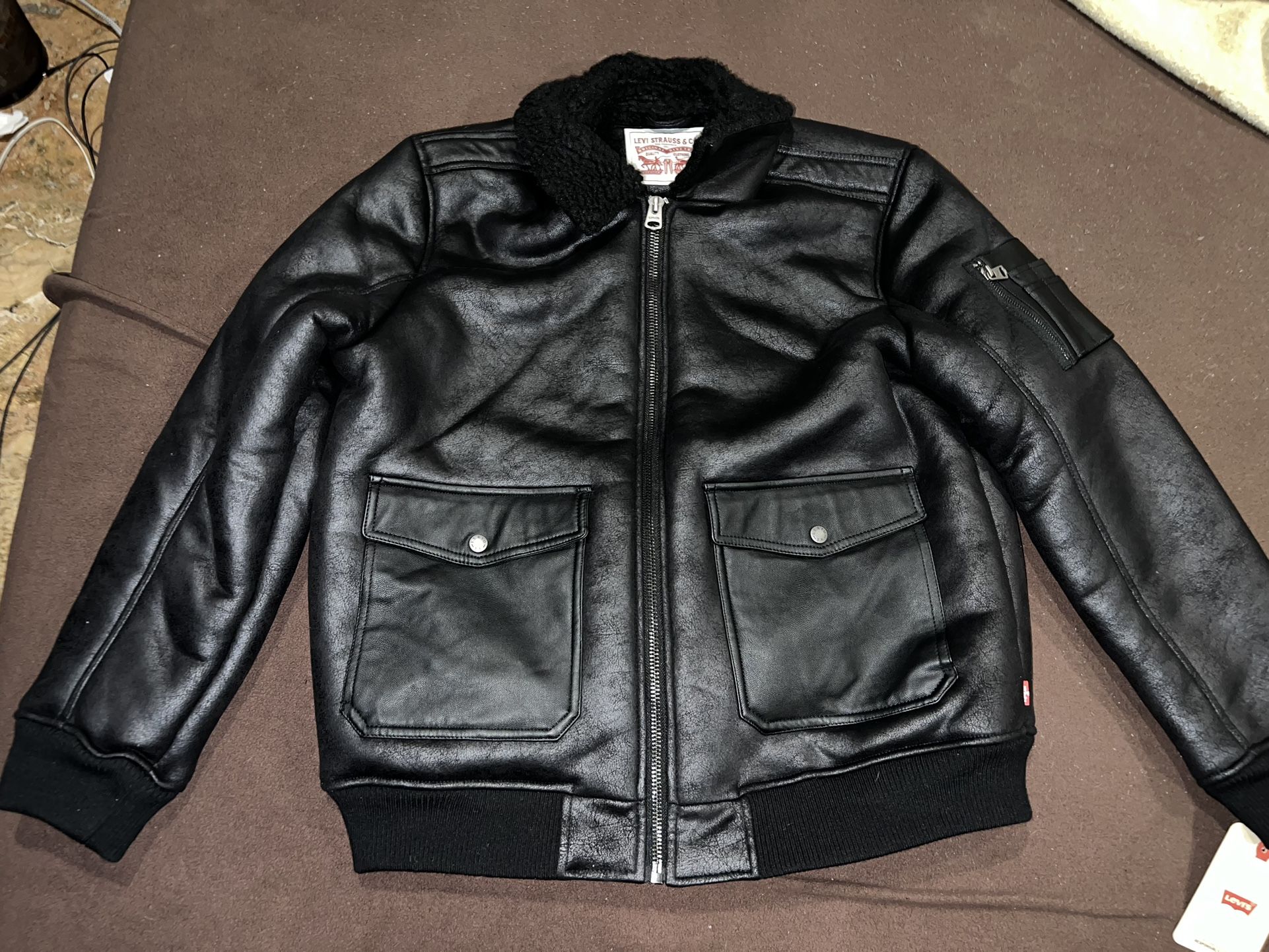 Levis Black Faux Leather Aviator Bomber Jacket Men’s L Sherpa Lined