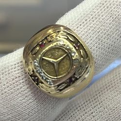 10kt Yellow Gold Ruby And Diamond Ring