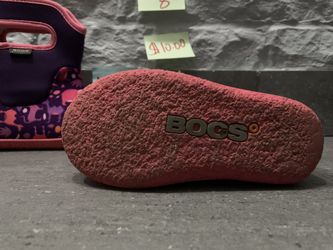 Kids boots ! Like new! Warm and comfortable