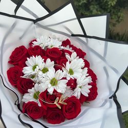 24 Roses