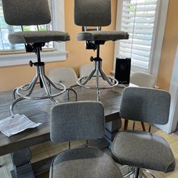 bar stools, kitchen seating,