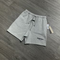 Essentials Shorts