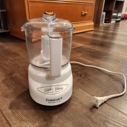 Cuisinart Mini-Prep Plus Food Processor (DLC-2A), 24-ounce (3-cup) work bowl, dual "Chop" and "Grind" touchpad controls, works great