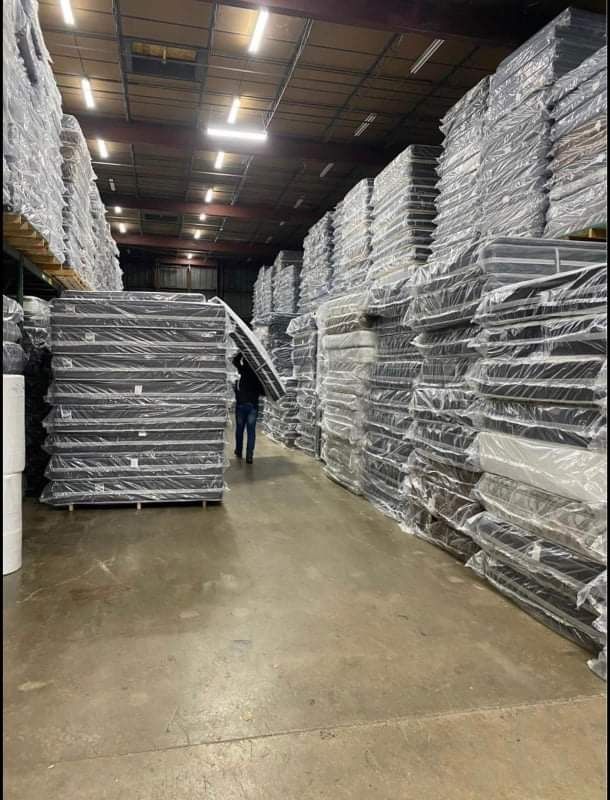 Brand New Mattresses Available In All Sizes Ready For Delivery,All Products : American Fashion Style Bags On Sale