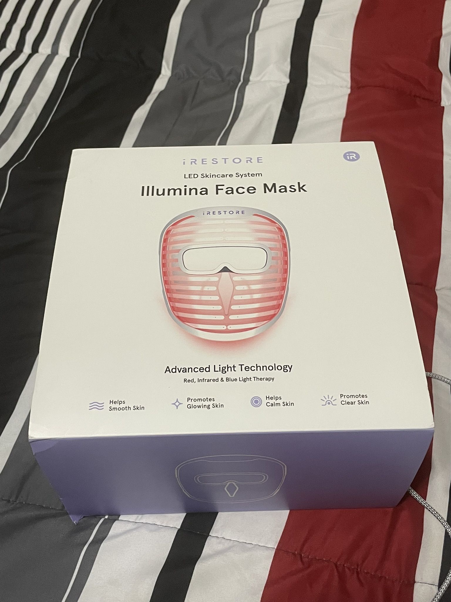 Illumina Face ,Neck & Chest Mask 