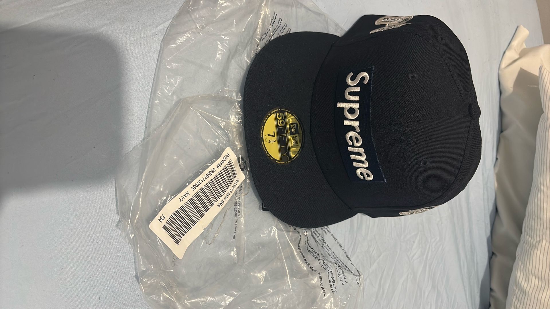 Jersey New Era Supreme Hat