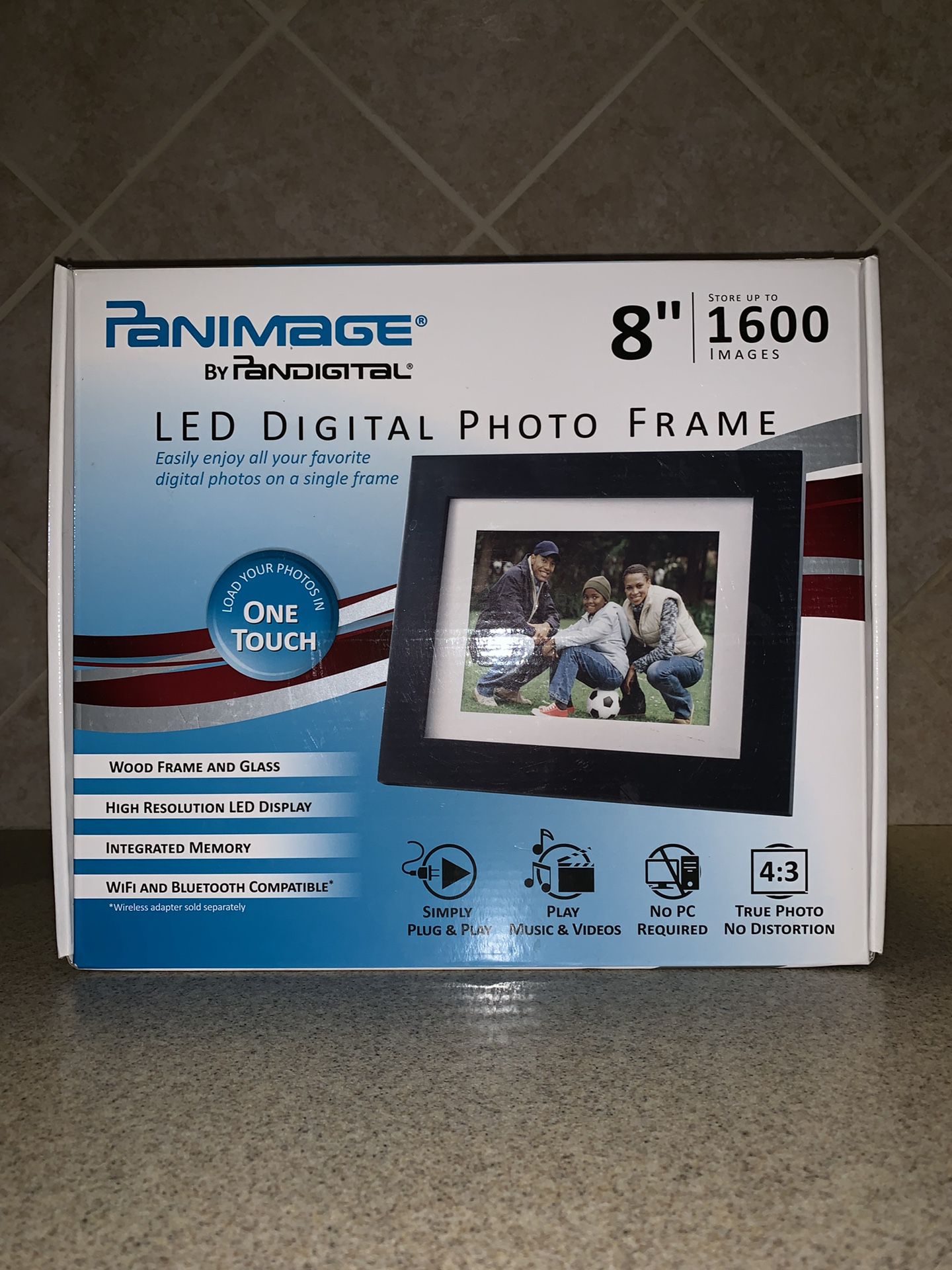 NEW! Pandigital LED Digital Photo Frame