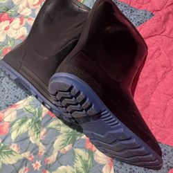 Kids Rain Boots Size 7-8