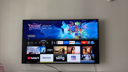 55 inch TCL Roku TV w/ Wall Mount