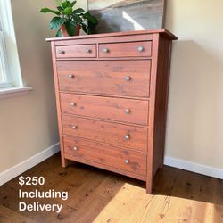 Solid Wood 6-Drawer Tall Dresser – Free Delivery 🚚