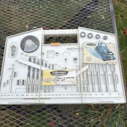 Chicago Drill & Driver Bit Set