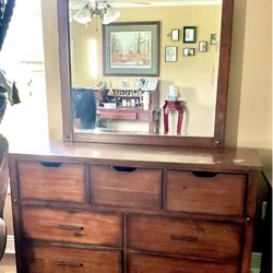 Panama Jack Dresser