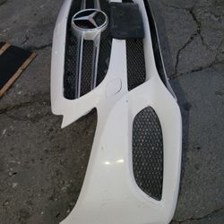 2015/2016/2017 Mercedez C Class Front Bumper Cover