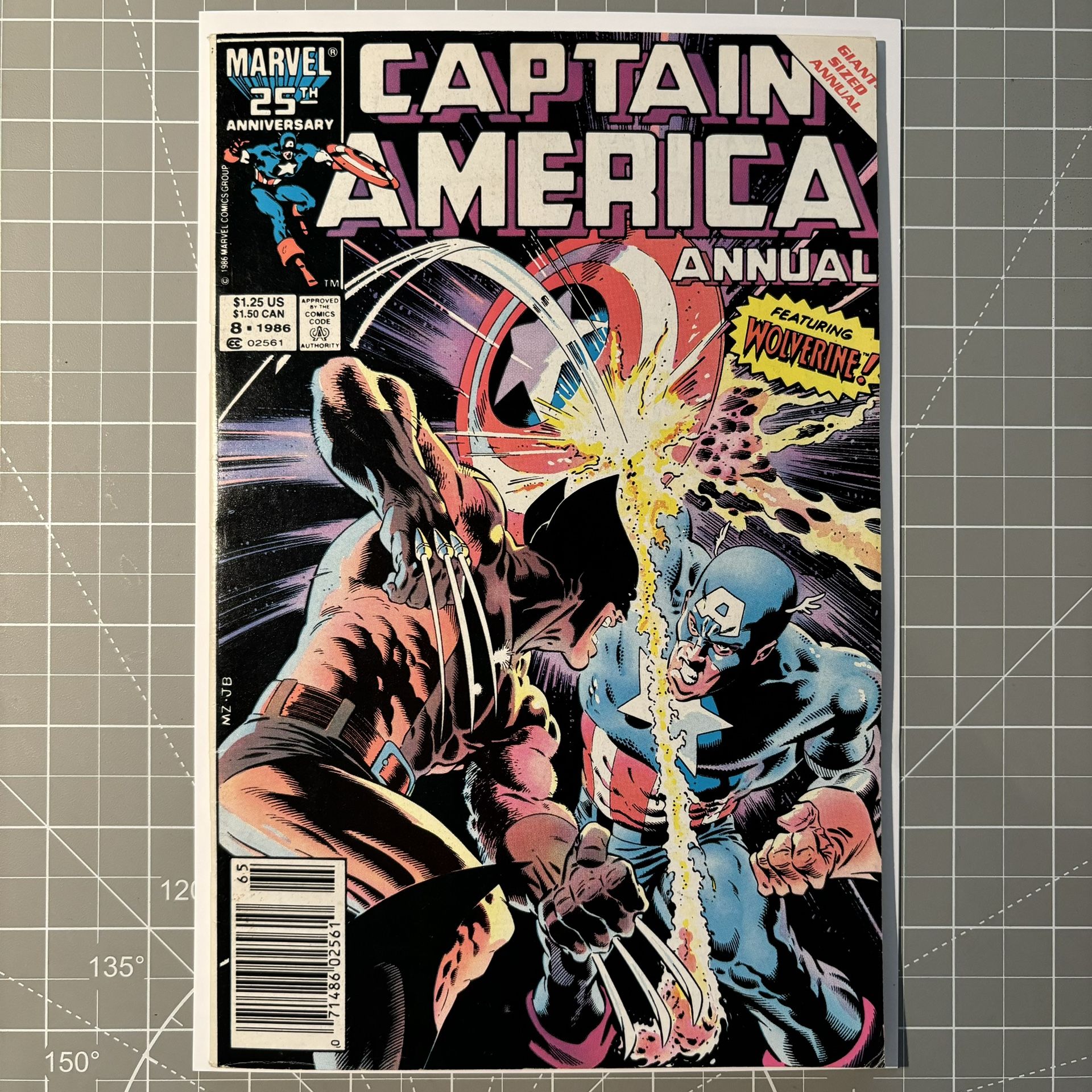 1986 Captain America Annual #8 (Wolverine Battle Cover, Newsstand)