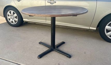 Rustic Farmhouse 40” Round Solid Wood Dining Table w/ Virco Cast Iron Base