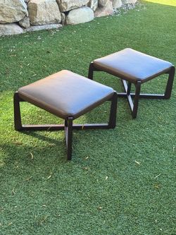 Mid century modern accent ottoman/chair