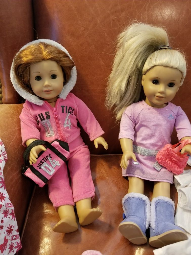 SET of 2 American Girl Dolls