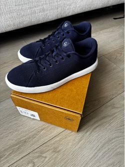 Peter Millar Drift V2 Sneakers, Navy, Men’s 10.5, $55