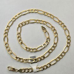 14kt Gold Hollow Figaro Chain 24"