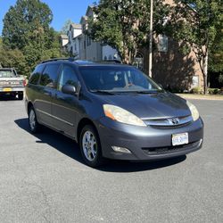 2006 Toyota Sienna