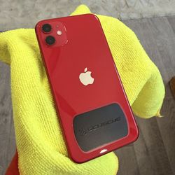 iPhone 11 unlocked 64Gb red color