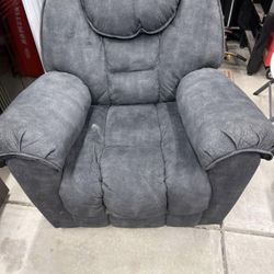 Recliner