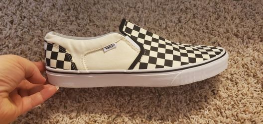 BN Mens Size 12 Checkered Vans *MUST GO*