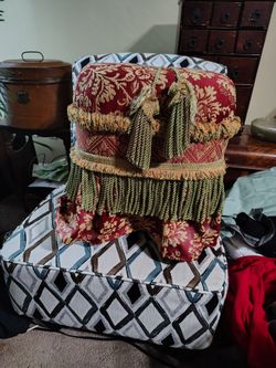 Decorative Ottoman with Fringe and Tassels